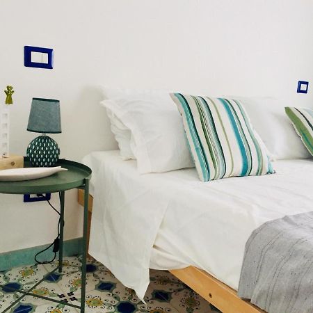 L'Alice B&B Salerno Kültér fotó